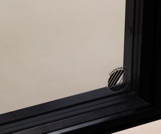 Varmkant svart till 2-glas U-värde 1,4